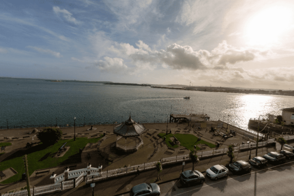 Commodore Sea View Cobh Harbour (Custom)